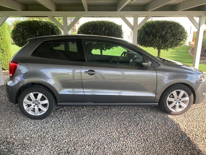 Gebraucht VW Polo Highline 105 PS (77 kW) 2010 Grau Kleinwagen