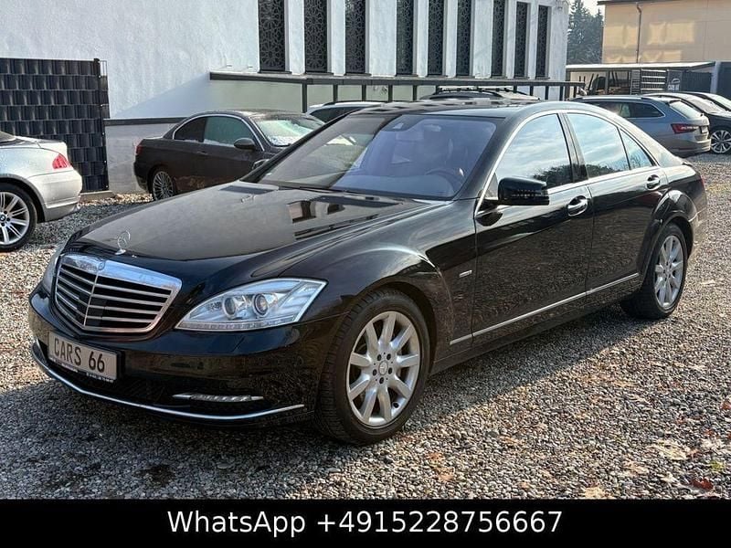 Obsidianschwarz metalliclack Gebraucht 2011 Mercedes S500 Limousine | 14.450 € (Guter Preis) - Bild 1/4