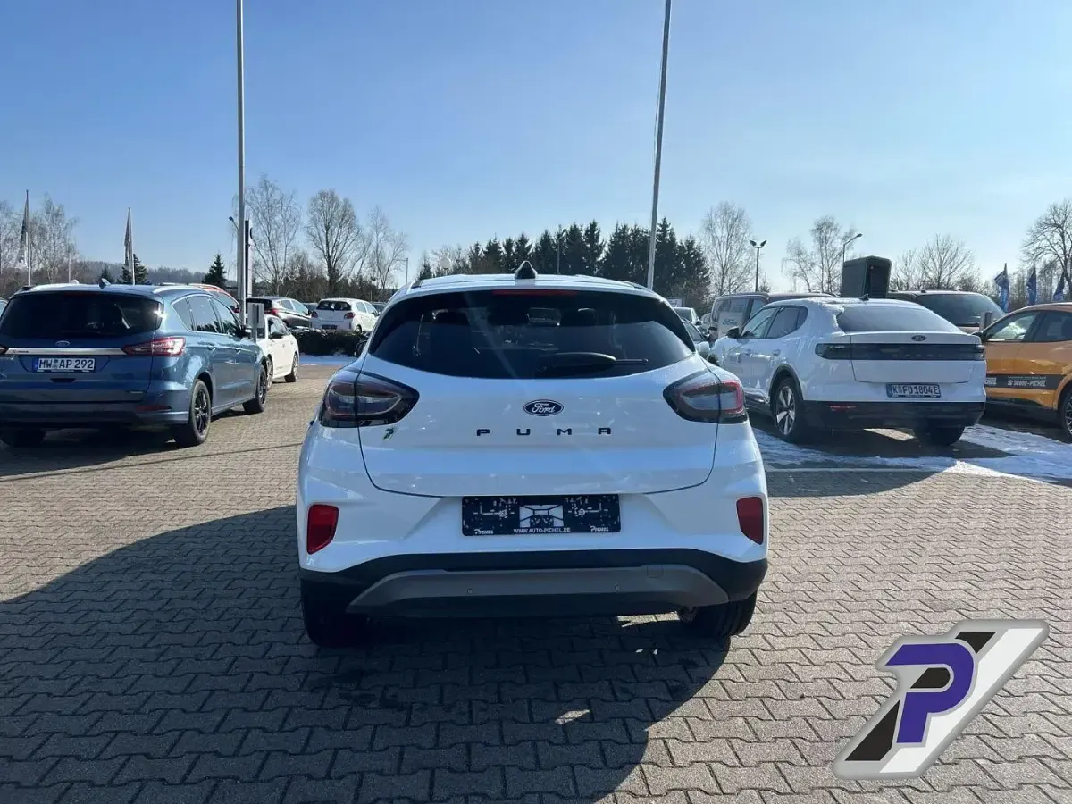 Gebraucht Ford Puma Titanium 125 PS (91 kW) 2025 Frostweiß SUV