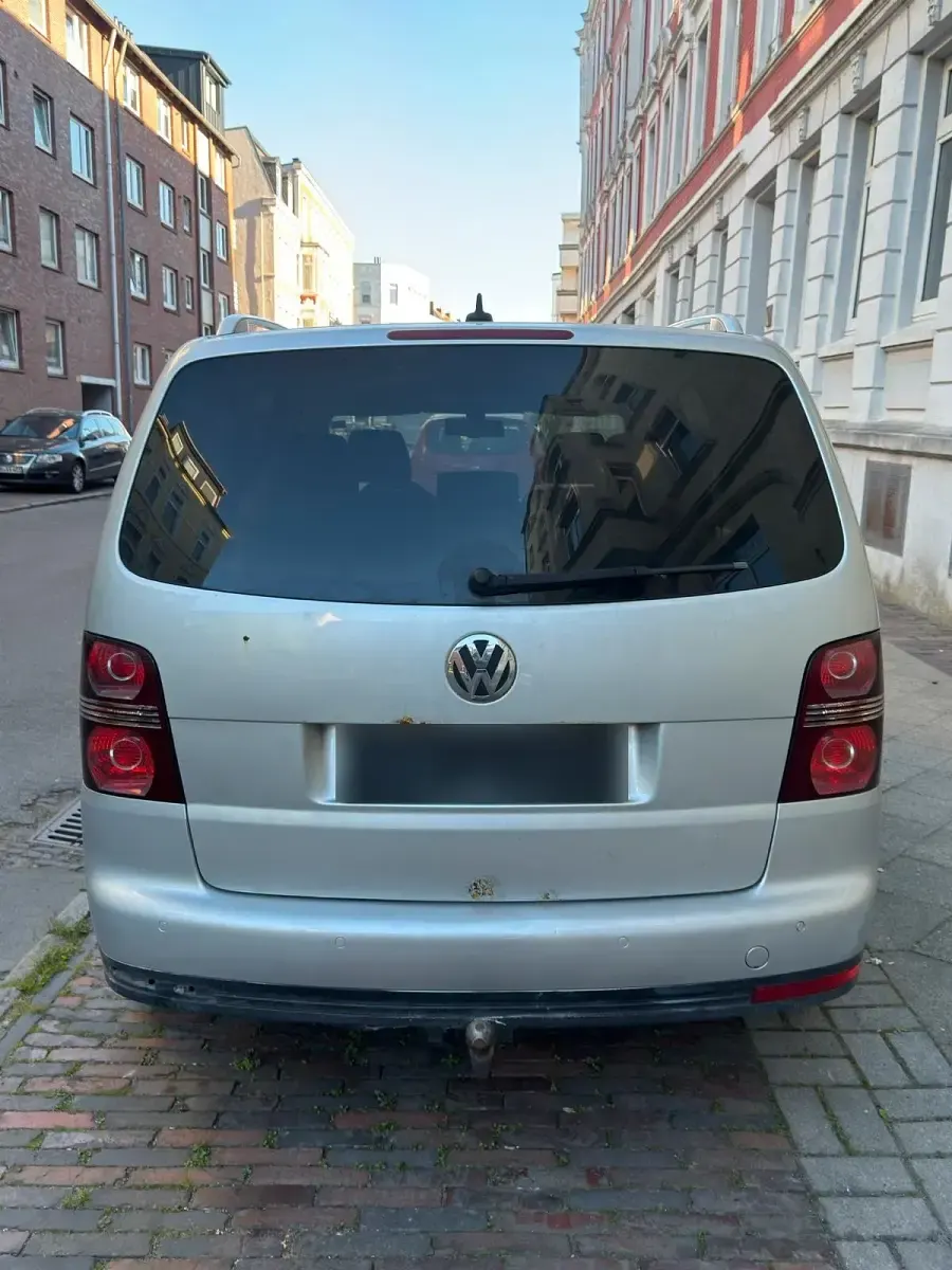 Usata VW Touran 140 CV (102 kW) 2008 Argento Monovolume