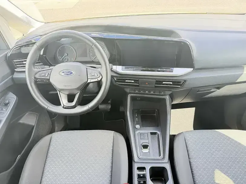 Gebraucht Ford Tourneo Titanium 122 PS (89 kW) 2024 Grau Van / Kleinbus