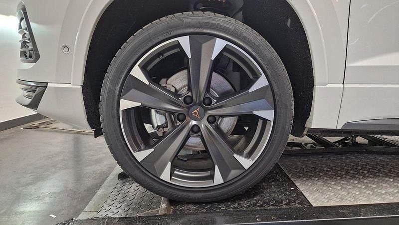 Neu Cupra Ateca 150 PS (110 kW) 2025 Weiß SUV