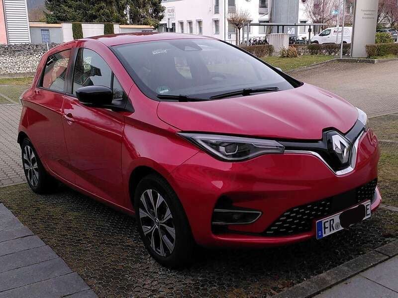 Rot Gebraucht 2023 Renault Zoe Evolution Kleinwagen | 19.000 € (Teuer) - Bild 1/4