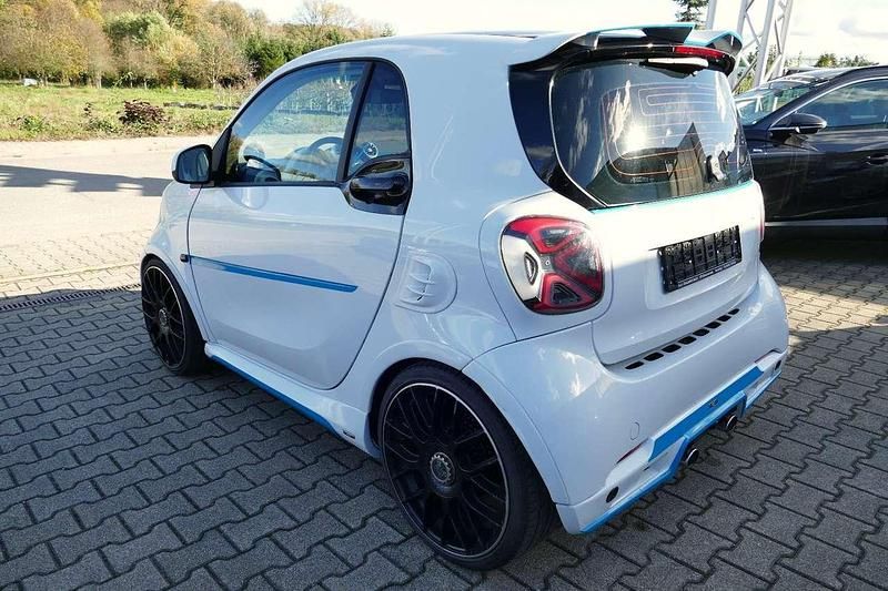 Gebraucht Smart ForTwo Coupé 90 PS (66 kW) 2015 Weiß Coupé