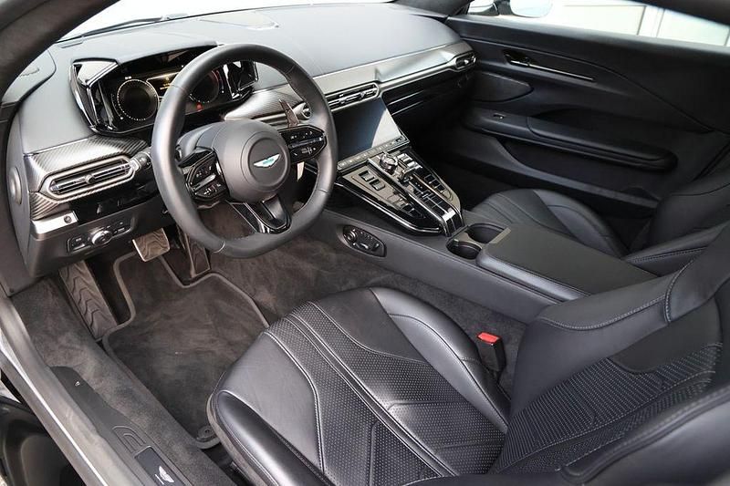 Gebraucht Aston Martin V8 Vantage 665 PS (489 kW) 2024 Silber Coupé