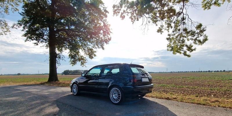 Gebraucht VW Golf III 174 PS (127 kW) 1992 Schwarz Kleinwagen