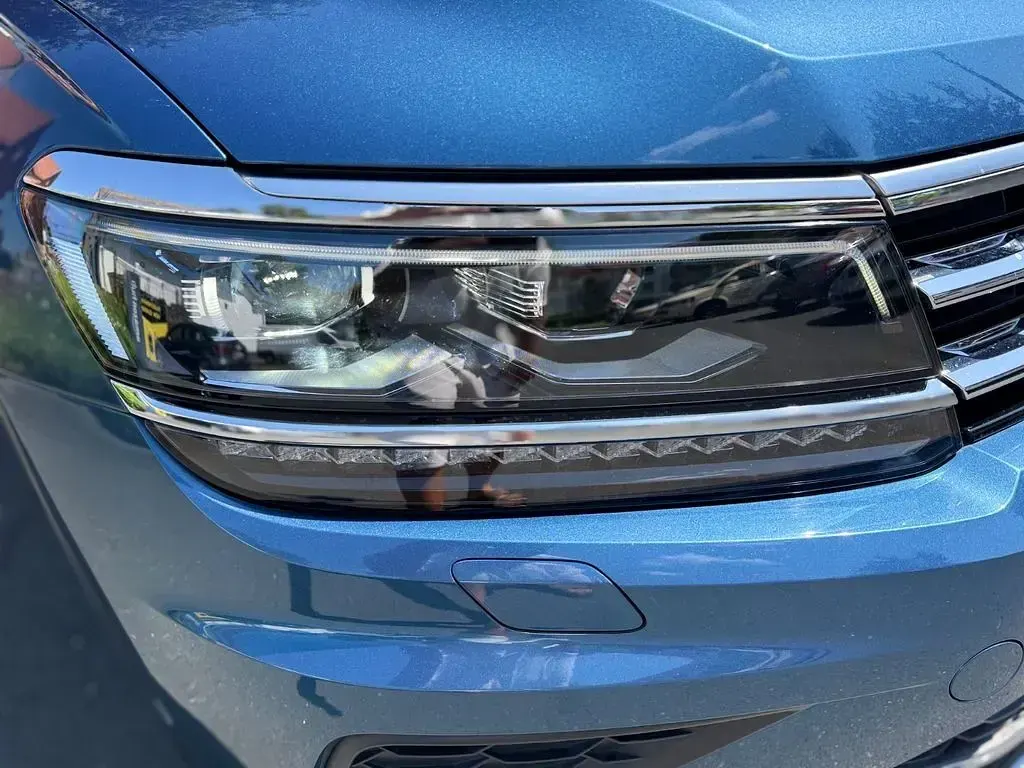 Gebraucht VW Tiguan Allspace Highline 150 PS (110 kW) 2019 Blau SUV