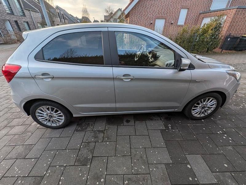 Gebraucht Ford Ka Cool & Connect 86 PS (63 kW) 2019 Silber Limousine