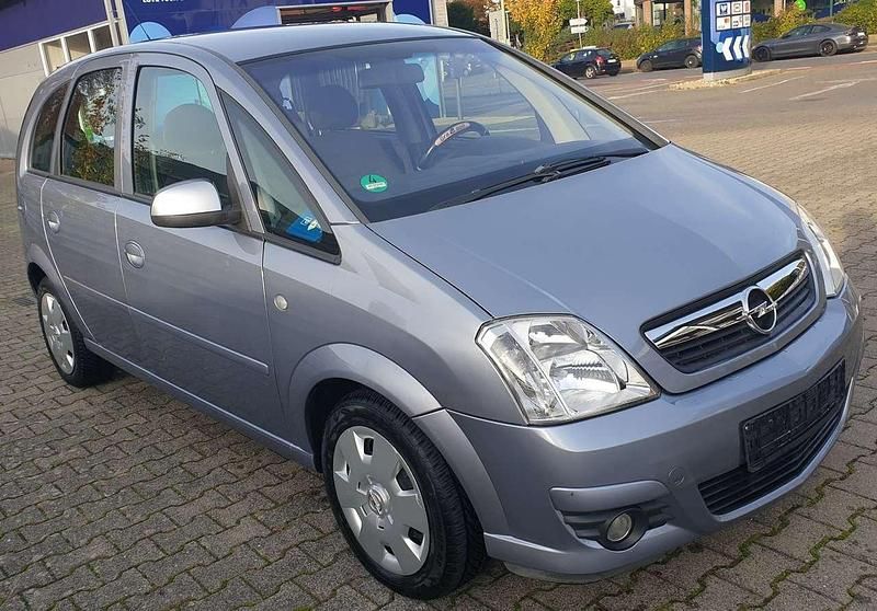 Grau Gebraucht 2008 Opel Meriva Van / Kleinbus | 3.699 € (Etwas zu teuer) - Bild 1/4