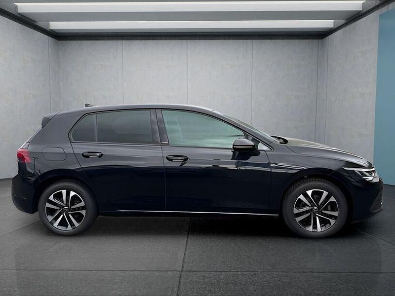 Gebraucht VW Golf VII 2021 Schwarz Kleinwagen