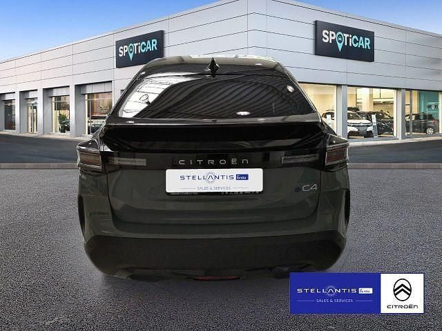 Używany Citroën e-C4 114 kW (156 KM) 2025 Zielony Sedan/Limuzyna