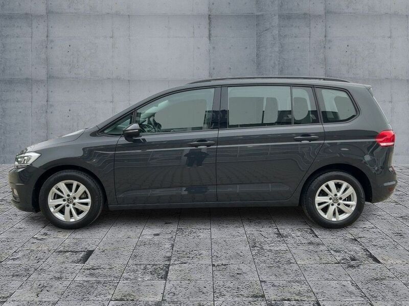 Gebraucht VW Touran Comfortline 150 PS (110 kW) 2021 Grau Van / Kleinbus