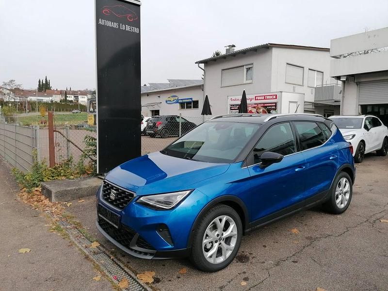 Blau Neu 2025 Seat Arona FR SUV | 24.900 € (Guter Preis) - Bild 1/4
