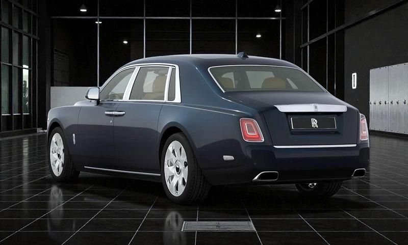 Neu Rolls Royce Phantom 563 PS (414 kW) 2026 Blau Limousine