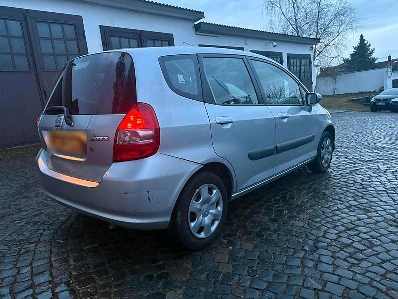 Gebraucht Honda Jazz 83 PS (61 kW) 2005 Silber Kleinwagen
