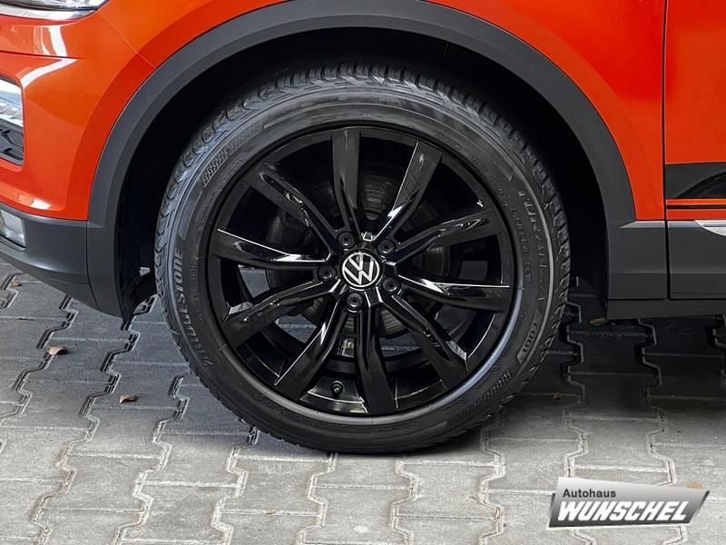 Gebraucht VW T-Roc United 150 PS (110 kW) 2020 Orange SUV