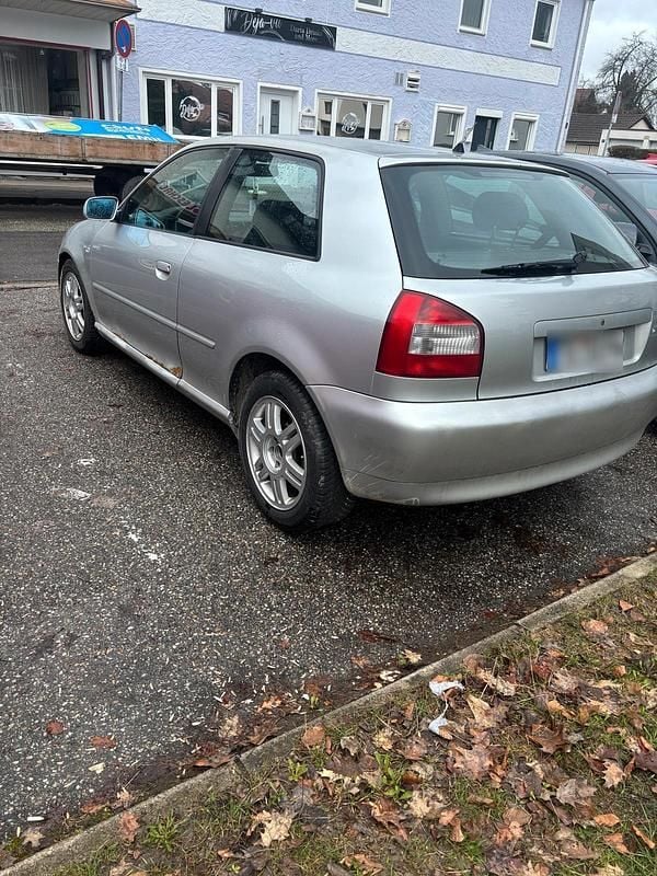 Gebraucht Audi A3 105 PS (77 kW) 2000 Grau Kleinwagen