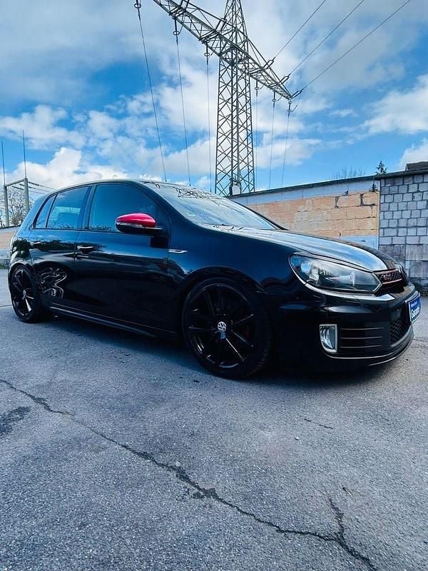 Gebraucht VW Golf GTI 211 PS (155 kW) 2010 Deep black perleffekt Coupé