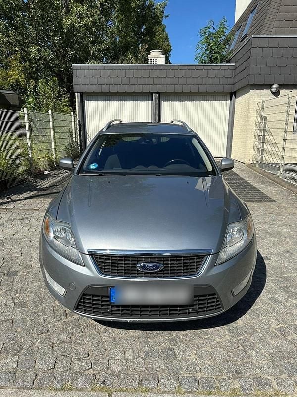 Gebraucht Ford Mondeo 160 PS (117 kW) 2008 Kombi