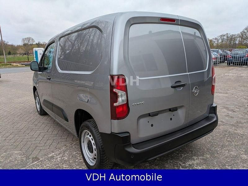 Gebraucht Opel Combo Edition 102 PS (75 kW) 2023 Grau Van / Kleinbus