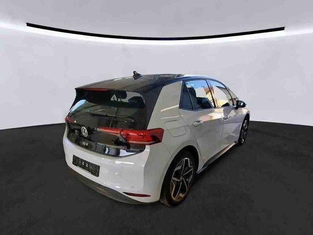 Gebraucht VW ID.3 Pro 106 kW (145 PS) 2022 Gletscherweiß metallic Kleinwagen