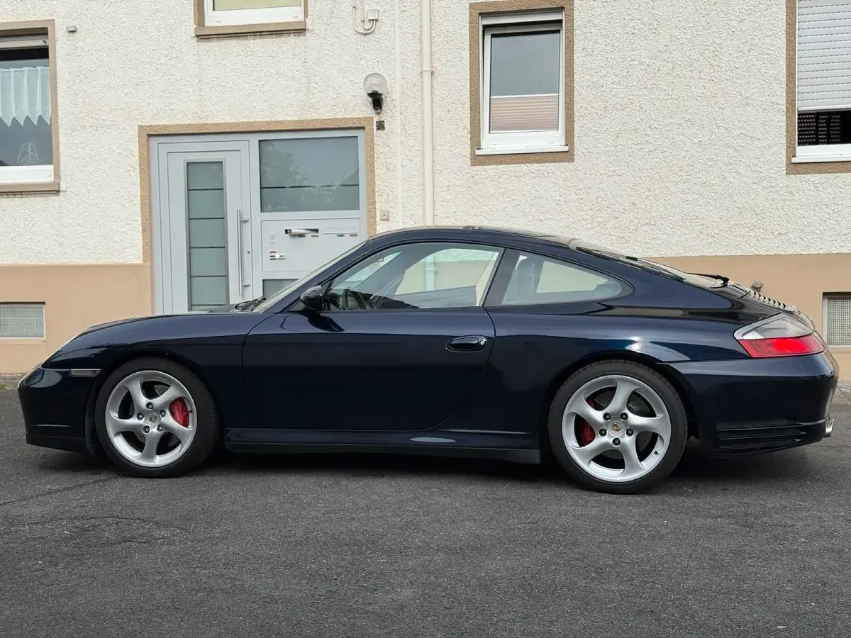 Gebraucht Porsche 911 Carrera 320 PS (235 kW) 2002 Blau Coupé