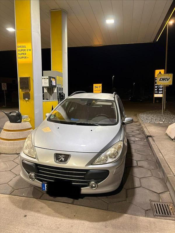 Silber Gebraucht 2007 Peugeot 307 Kombi | 1.099 € (Guter Preis) - Bild 1/4