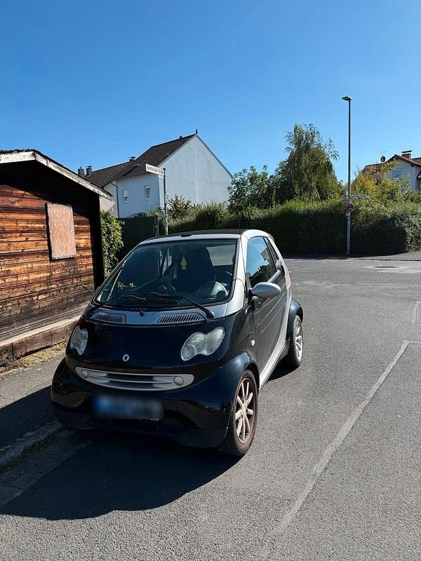 Schwarz Gebraucht 2005 Smart ForTwo Cabrio Cabrio | 3.250 € (Teuer) - Bild 1/4