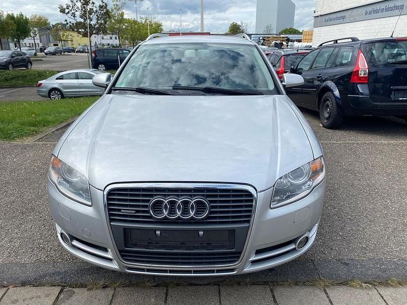 Grau Gebraucht 2006 Audi A4 Kombi | 2.390 € (Superpreis) - Bild 1/4