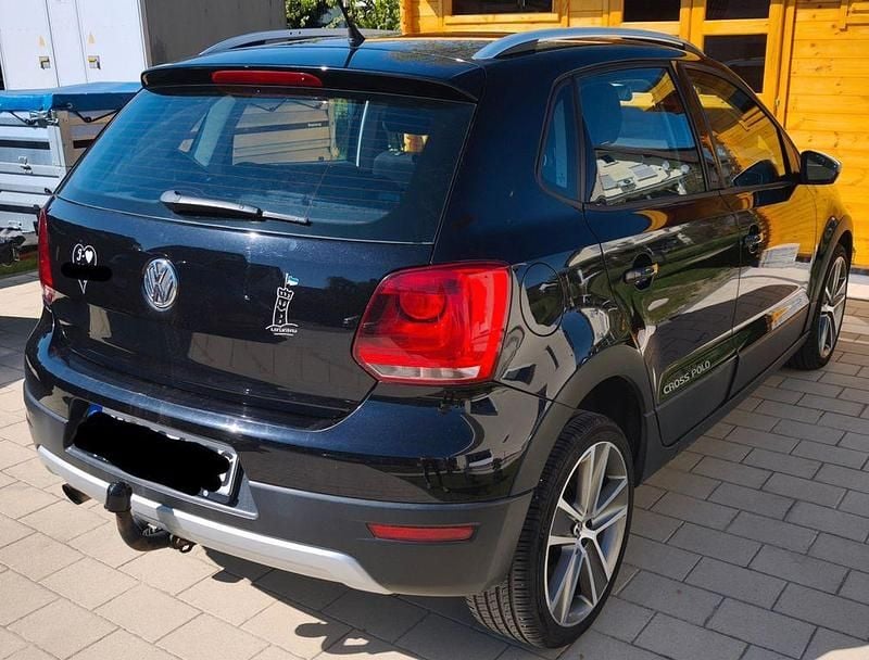 Gebraucht VW Polo Cross 105 PS (77 kW) 2011 Schwarz Kleinwagen
