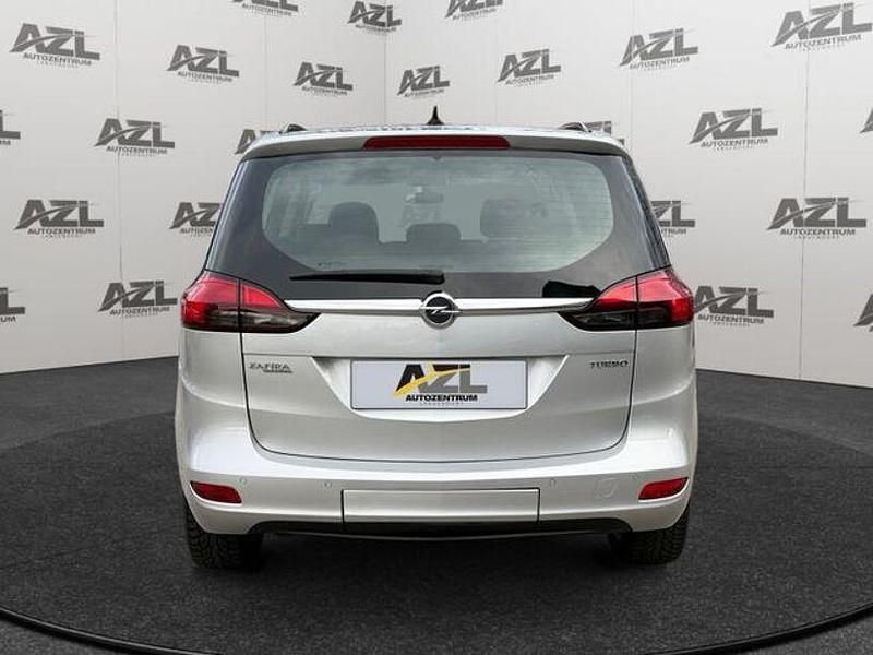 Gebraucht Opel Zafira Edition 140 PS (102 kW) 2016 Silber Van / Kleinbus