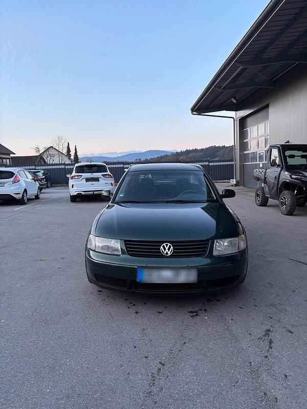 Gebraucht VW Passat 193 PS (141 kW) 1998 Limousine