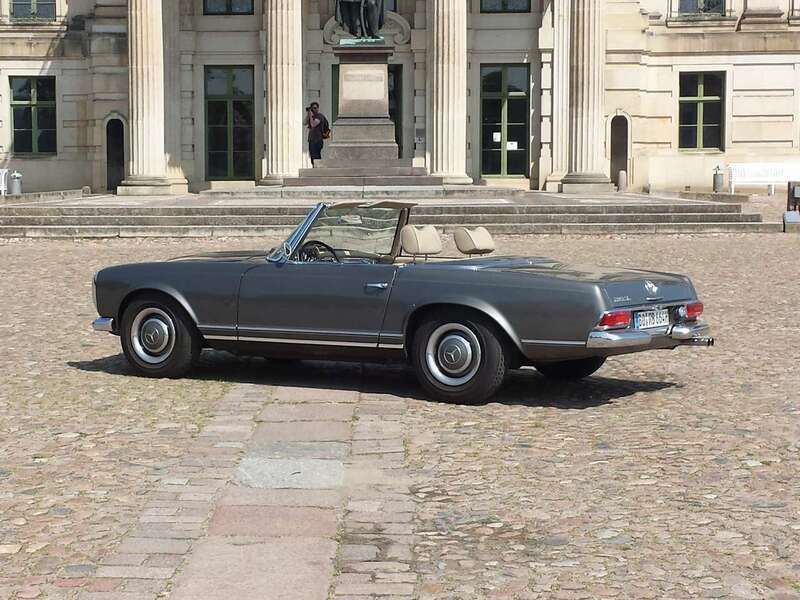 Grau Gebraucht 1964 Mercedes 230 Cabrio | 87.500 € - Bild 1/4