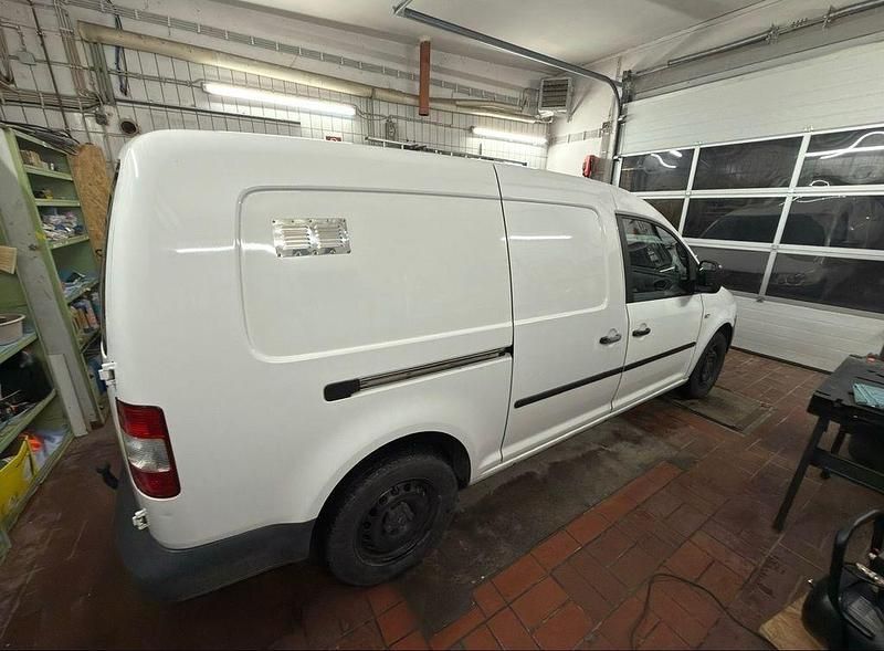 Gebraucht VW Caddy Maxi 143 PS (105 kW) 2009 Weiß Van / Kleinbus