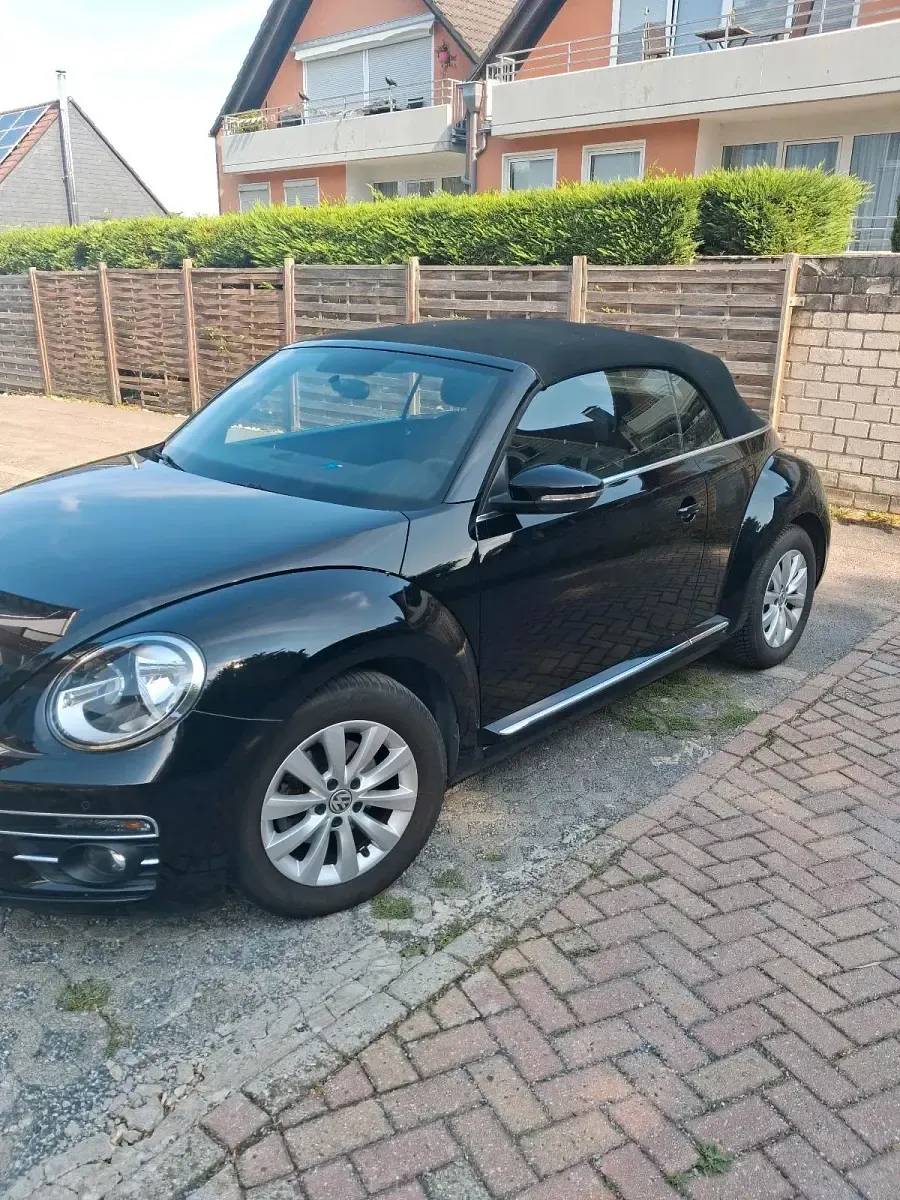 Gebraucht VW Beetle 105 PS (77 kW) 2017 Schwarz Kleinwagen