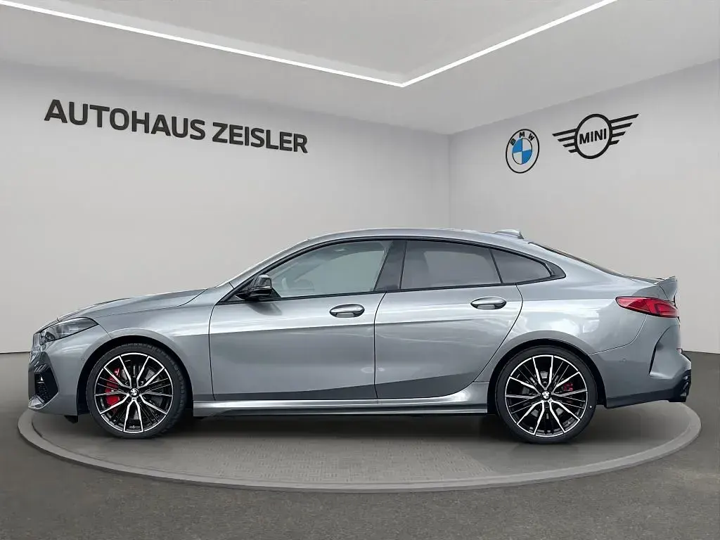 Gebraucht BMW 220 Gran Coupé M Sport 178 PS (130 kW) 2024 Skyscraper grau Coupé