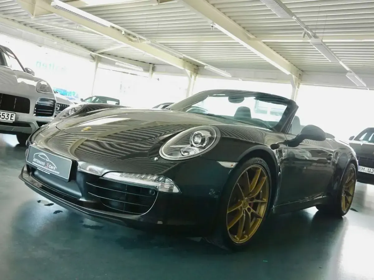 Begagnad Porsche 991 400 HK (294 kW) 2012 Svart Cab