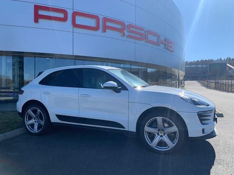 Second-hand Porsche Macan 252 CP (185 kW) 2018 Alb SUV
