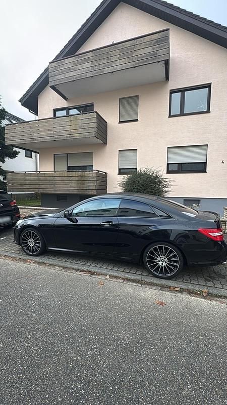 Second-hand Mercedes E350 265 CP (194 kW) 2012 Negru Coupe