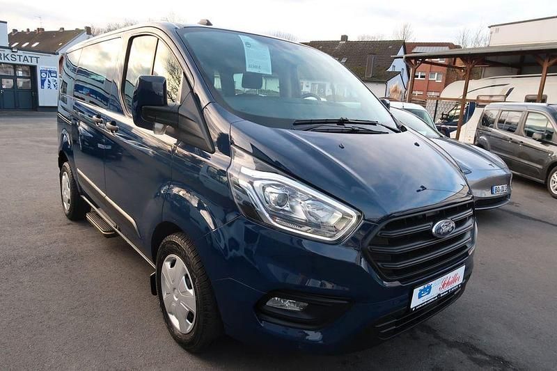 Gebraucht Ford Transit Custom 131 PS (96 kW) 2021 Blazer blue Van / Kleinbus
