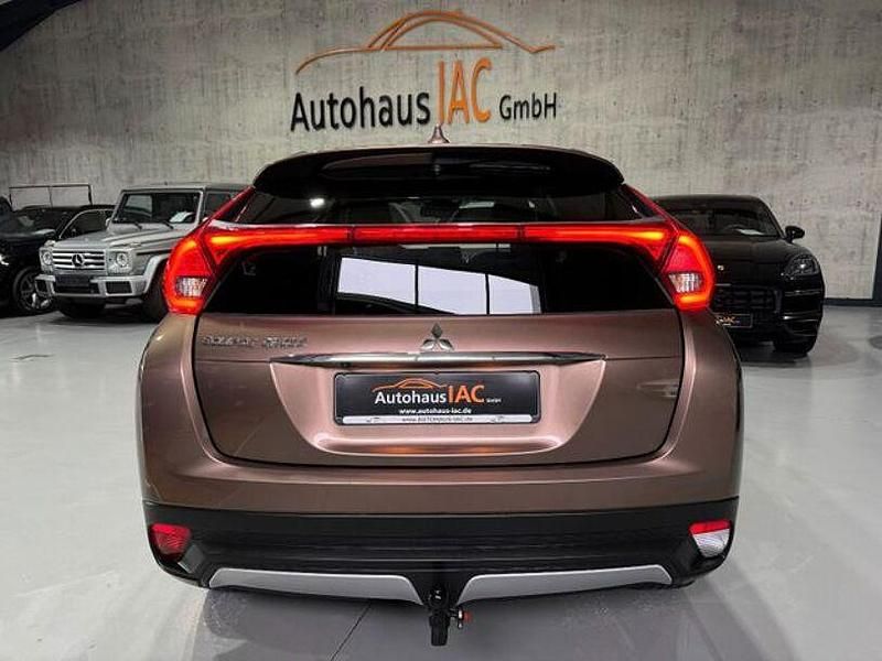 Gebraucht Mitsubishi Eclipse Cross Spirit 163 PS (119 kW) 2021 Braun SUV
