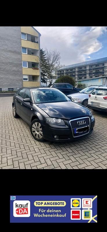 Gebraucht Audi A3 125 PS (91 kW) 2010 Grau Kleinwagen