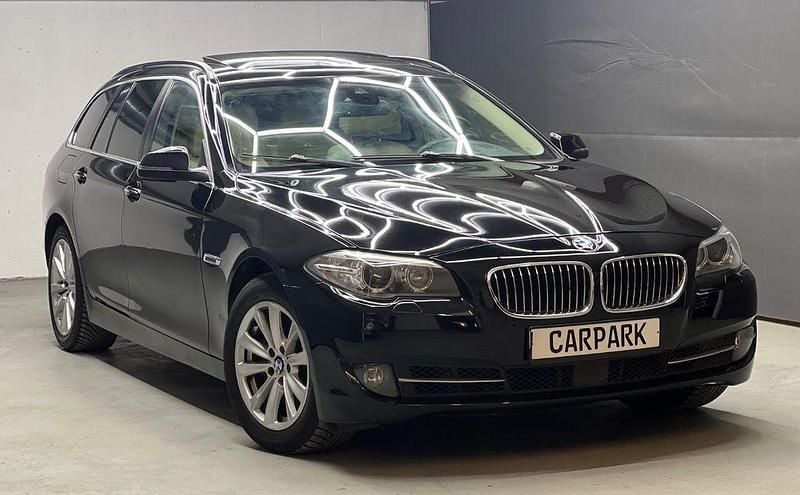 Gebraucht BMW 535 Sport Line 313 PS (230 kW) 2013 Schwarz Kombi