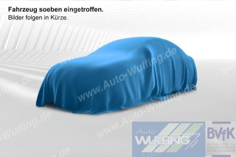 Rot Gebraucht 2022 Renault Mégane GrandTour Zen Kombi | 14.769 € - Bild 1/1