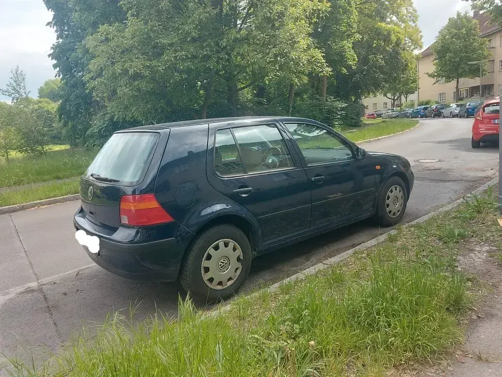 Brugt VW Golf III 75 HK (55 kW) 1998 Blå Sedan