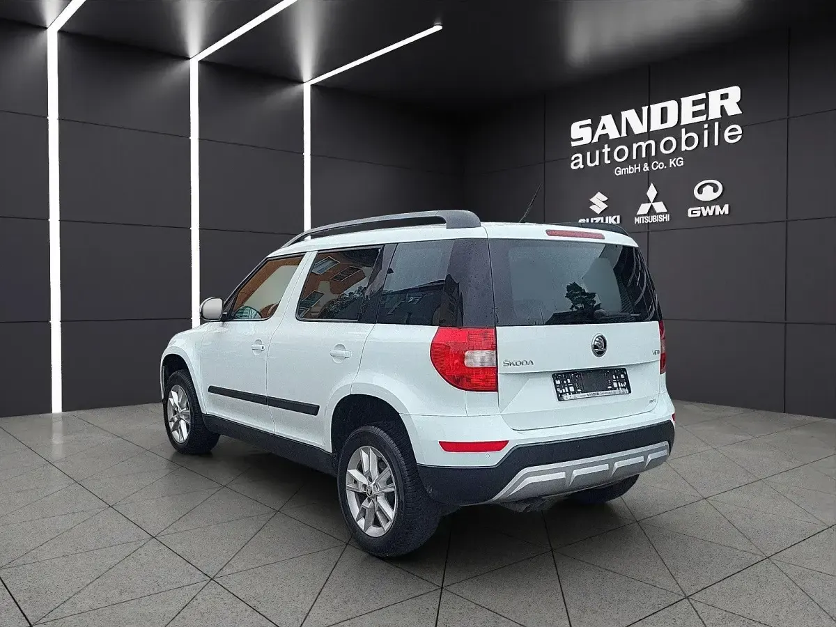 Gebraucht Skoda Yeti 110 PS (80 kW) 2016 Weiß SUV