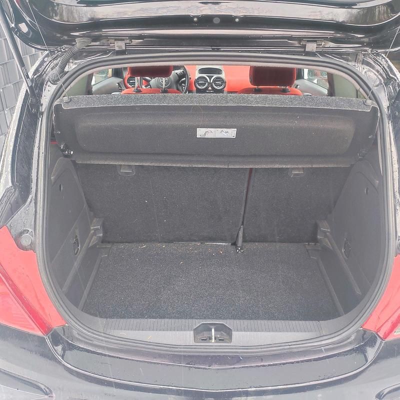 Gebraucht Opel Corsa Edition 69 PS (50 kW) 2010 Schwarz Kleinwagen