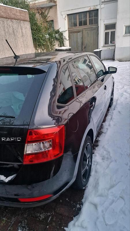 Gebraucht Skoda Rapid 116 PS (85 kW) 2016 Schwarz Kombi