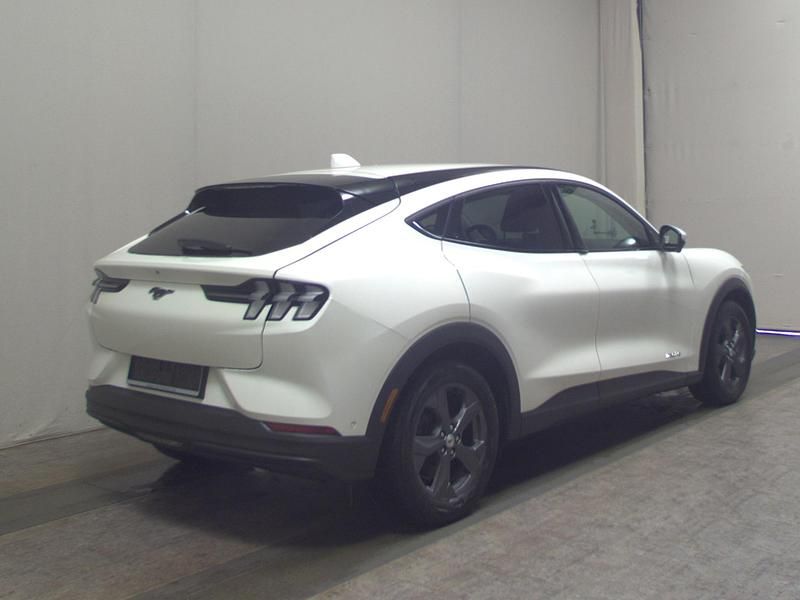 Gebraucht Ford Mustang Mach-E 197 kW (269 PS) 2022 Weiss SUV