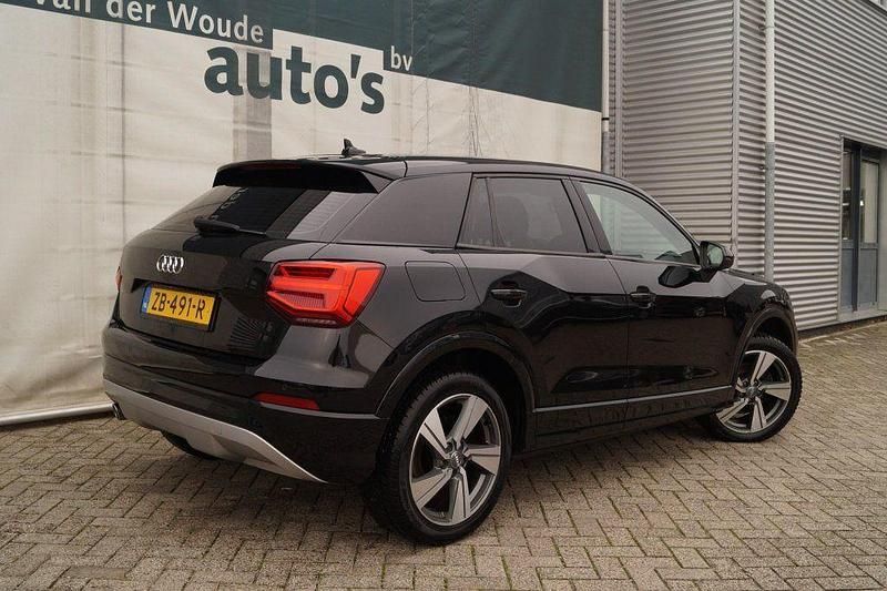 Second-hand Audi Q2 Design 116 CP (85 kW) 2017 Negru SUV